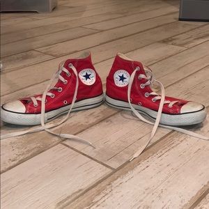 Red Converse